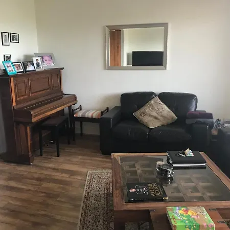 Apartment Lovely Spacious 2 Bedroom Family Flat Dublin