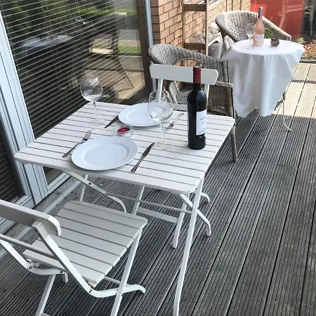 Lovely Spacious 2 Bedroom Family Flat Dublin